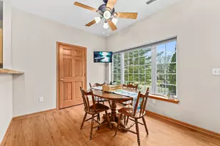 1084 Quinlan Dr, Pewaukee, WI 53072 - Photo 11