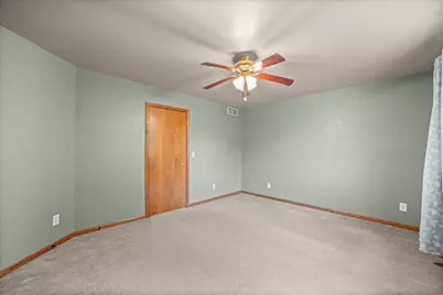 6813  Diane Dr, Newburg, WI 53090 - Photo 25