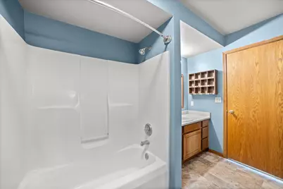 6813  Diane Dr, Newburg, WI 53090 - Photo 17