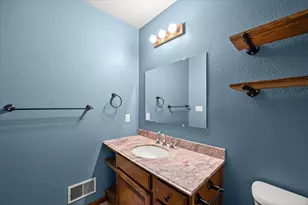 6813 Diane Dr, Newburg, WI 53090 - Photo 29