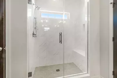 8955 W Highlander Dr, Mequon, WI 53097 - Photo 15