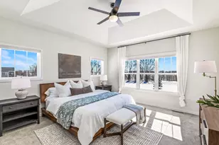 8955 W Highlander Dr, Mequon, WI 53097 - Photo 13