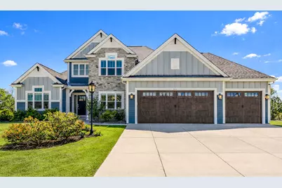 8955 W Highlander Dr, Mequon, WI 53097 - Photo 1
