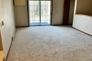 364 Minz Park Cir, West Bend, WI 53095 - Photo 5
