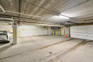 19045 Thomson Dr, Brookfield, WI 53045 - Photo 25