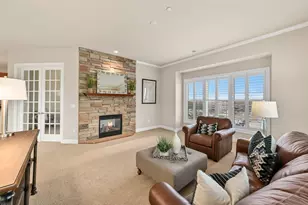 19045 Thomson Dr, Brookfield, WI 53045 - Photo 11