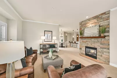 19045 N Thomson Dr #301, Brookfield, WI 53045 - Photo 9