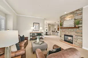 19045 Thomson Dr, Brookfield, WI 53045 - Photo 9