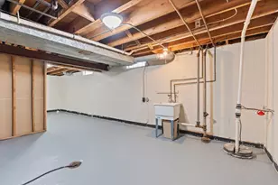 8934 W Tripoli Ave, Milwaukee, WI 53228 - Photo 25