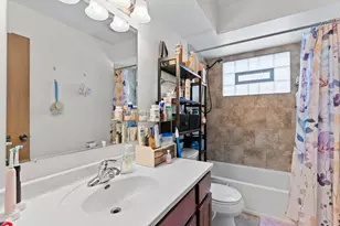 8934 W Tripoli Ave, Milwaukee, WI 53228 - Photo 23