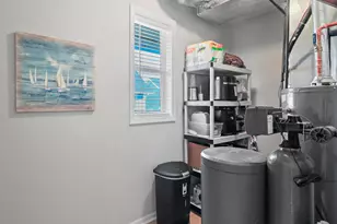 453 Mill St, Fontana, WI 53125 - Photo 27