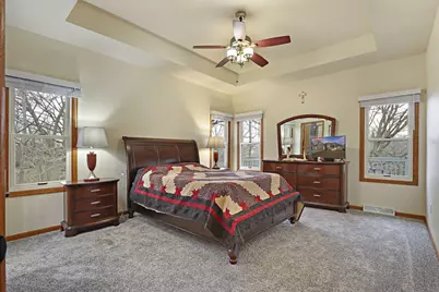 1138  Tall Oak Ct, Racine, WI 53406 - Photo 13