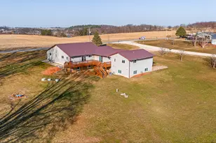 S5707 Meadowview Ln, Franklin, WI 54665 - Photo 3