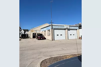 111 S Main St, Oconomowoc, WI 53066 - Photo 3