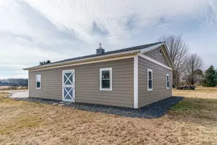 W1461 Maureen Ct, Bloomfield, WI 53147 - Photo 39