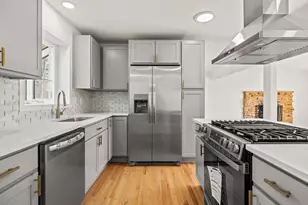 5506 82nd St, Pleasant Prairie, WI 53142 - Photo 7