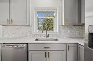 5506 82nd St, Pleasant Prairie, WI 53142 - Photo 11