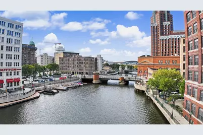 108 W Wells St #4C, Milwaukee, WI 53203 - Photo 3