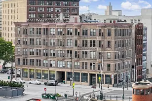 108 W Wells St, Milwaukee, WI 53203 - Photo 21