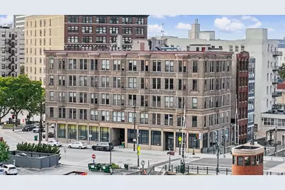 108 W Wells St #4C, Milwaukee, WI 53203 - Photo 1