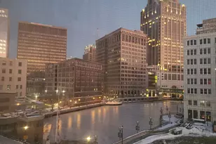 108 W Wells St, Milwaukee, WI 53203 - Photo 33