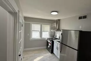 4324 N 14th St, Milwaukee, WI 53209 - Photo 9