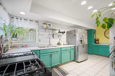 601  Edgewood Ave, South Milwaukee, WI 53172 - Photo 7