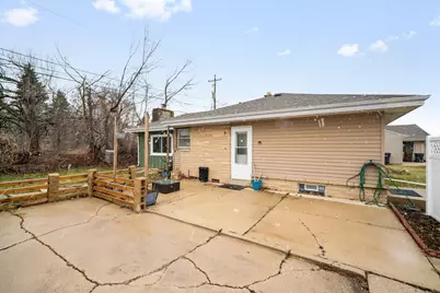 601  Edgewood Ave, South Milwaukee, WI 53172 - Photo 23