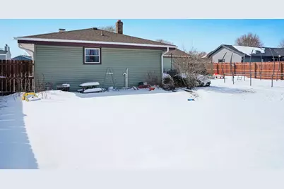 7254 S 38th St, Franklin, WI 53132 - Photo 29