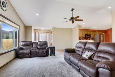 4695  Millatti Ln, La Crosse, WI 54601 - Photo 7