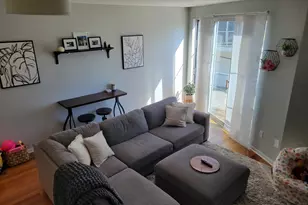 2136 N Commerce St, Milwaukee, WI 53212 - Photo 9