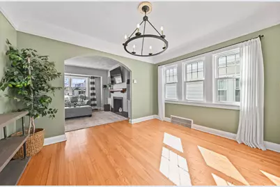 1505 N 67th St, Wauwatosa, WI 53213 - Photo 13