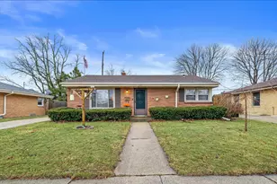 1111 Shorecrest Dr, Racine, WI 53402 - Photo 35