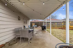 1111 Shorecrest Dr, Racine, WI 53402 - Photo 29