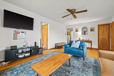 1111  Shorecrest Dr, Racine, WI 53402 - Photo 3