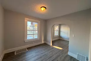 3445 N 21st St, Milwaukee, WI 53206 - Photo 7