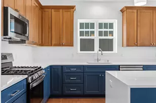 126 Luxembourg Brotherhood Blvd, Belgium, WI 53004 - Photo 7