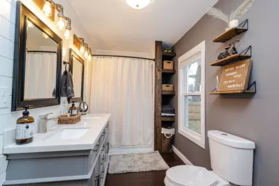 114 N 10th St, Watertown, WI 53094 - Photo 23