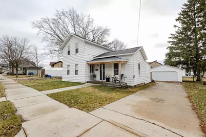 114 N 10th St, Watertown, WI 53094 - Photo 5