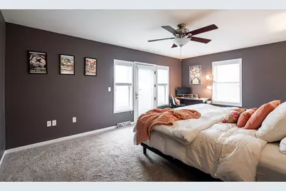 1691 N Marshall St #1, Milwaukee, WI 53202 - Photo 15