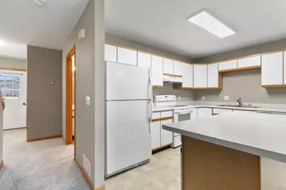 3207  Randolph Rd, Janesville, WI 53546 - Photo 7