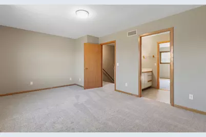 3207  Randolph Rd, Janesville, WI 53546 - Photo 13