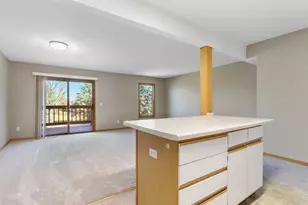 3207 Randolph Rd, Janesville, WI 53546 - Photo 9