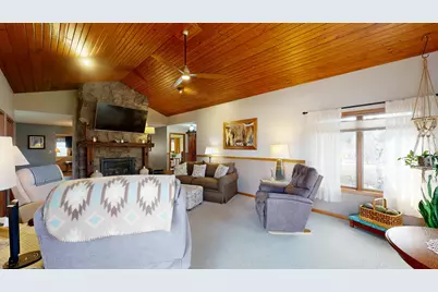 1719 S Highland Dr, Sparta, WI 54656 - Photo 11