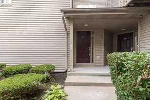 500 S Edwards Blvd, Lake Geneva, WI 53147 - Photo 3