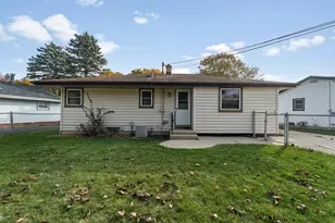 6441 N 49th St, Milwaukee, WI 53223 - Photo 17