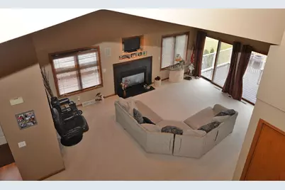 6244  Partridge Hills Dr, Racine, WI 53406 - Photo 21