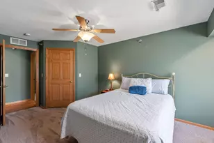 17940 W Jacob's Ridge Ct, New Berlin, WI 53146 - Photo 23