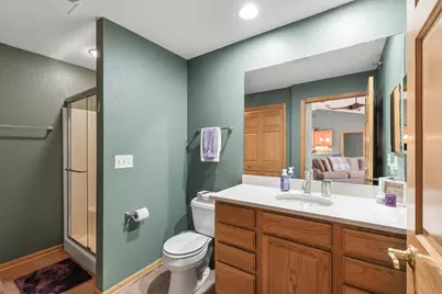 17940 W Jacobs Ridge Ct, New Berlin, WI 53146 - Photo 27