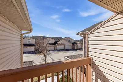 17940 W Jacobs Ridge Ct, New Berlin, WI 53146 - Photo 13